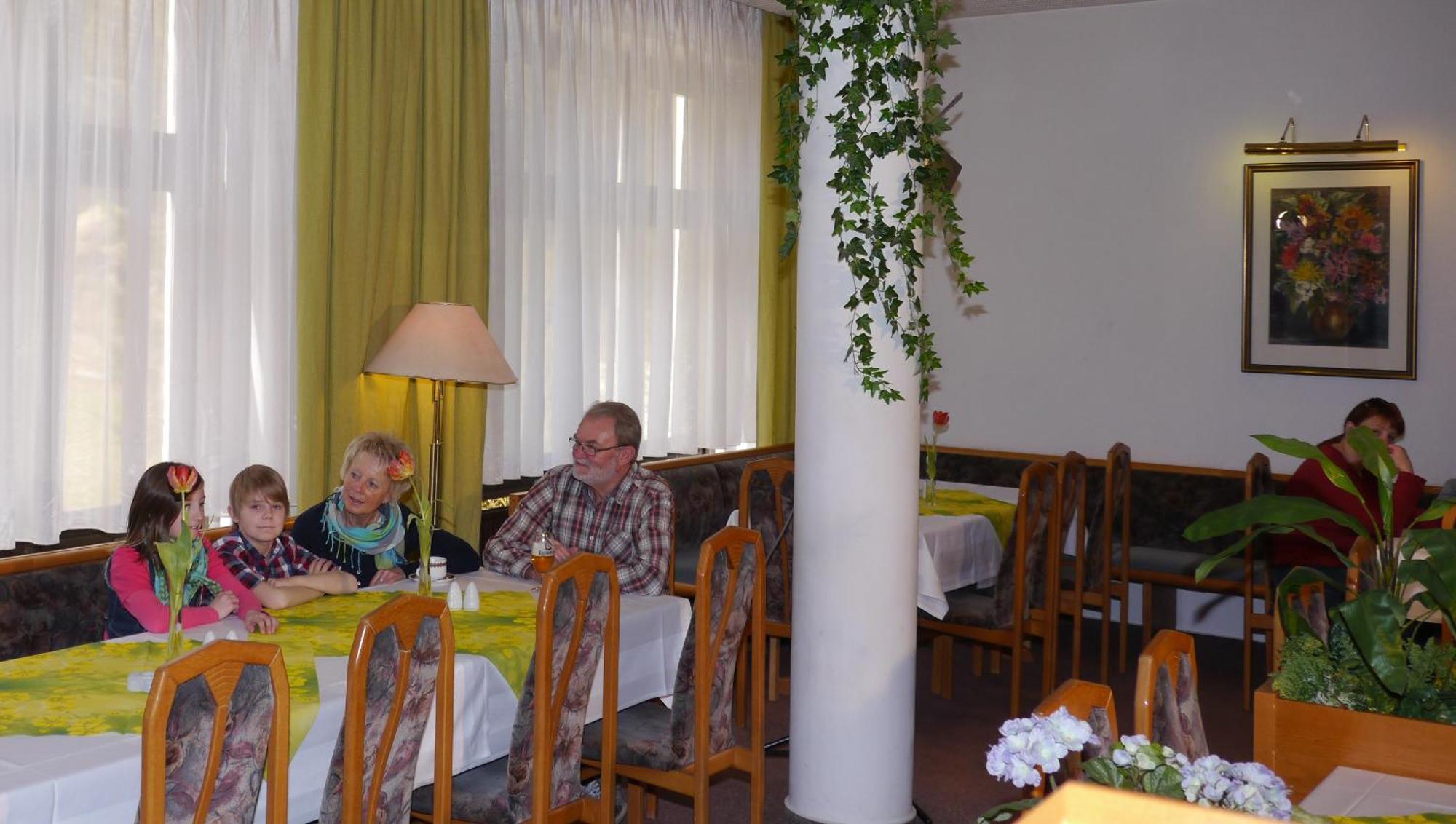 Naturparkhotel Haus Hubertus Kurort Oybin Esterno foto