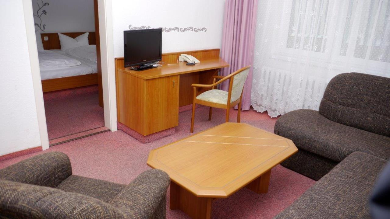 Naturparkhotel Haus Hubertus Kurort Oybin Esterno foto